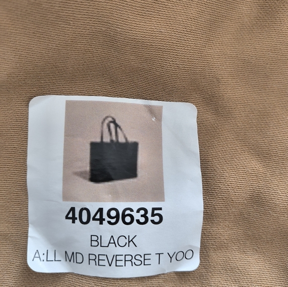 Burberry black/plaid Haymarket reversible tote. Approx H 11 1/2 x W 16 x 4 D - Picture 8 of 8